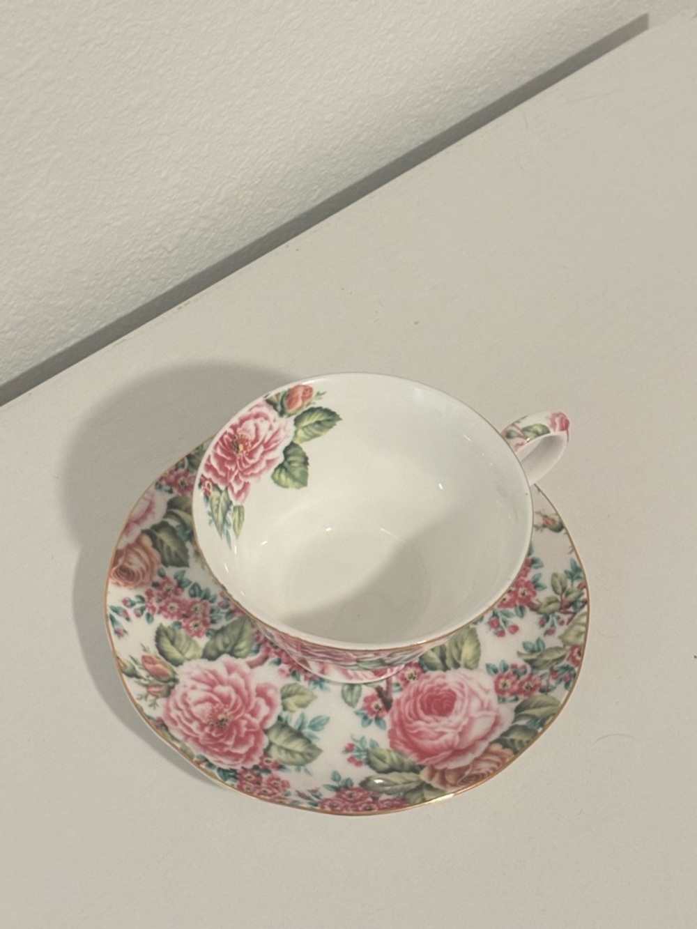 Vintage Edwardian Pink Rose Victorian Romantic Chintz Teacup and Saucer. - Picture 2 of 7